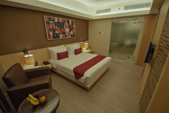 Imagen de la habitación del Hotel Grand Zuri BSD City. Foto 8