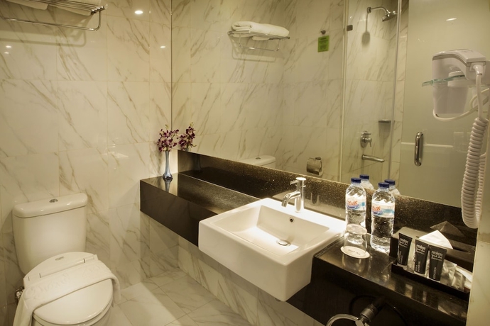 Imagen de la habitación del Hotel Grand Zuri BSD City. Foto 10