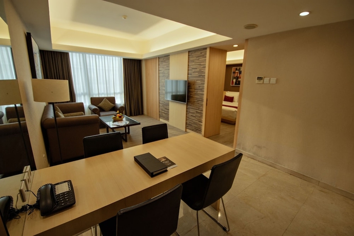 Imagen de la habitación del Hotel Grand Zuri BSD City. Foto 11