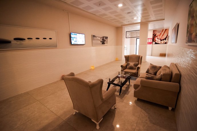Imagen de los interiores del Hotel Grand and Convention Center Karaman. Foto 19