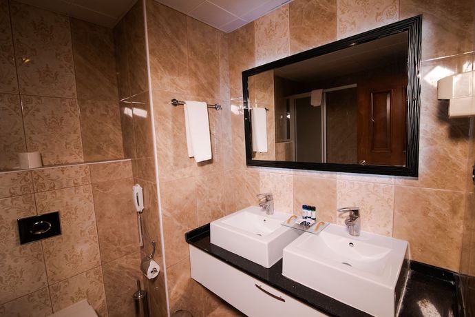 Imagen de la habitación del Hotel Grand and Convention Center Karaman. Foto 13