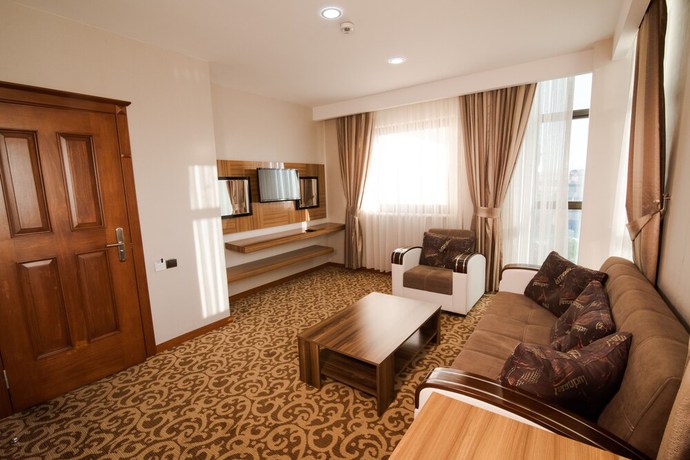 Imagen de la habitación del Hotel Grand and Convention Center Karaman. Foto 14