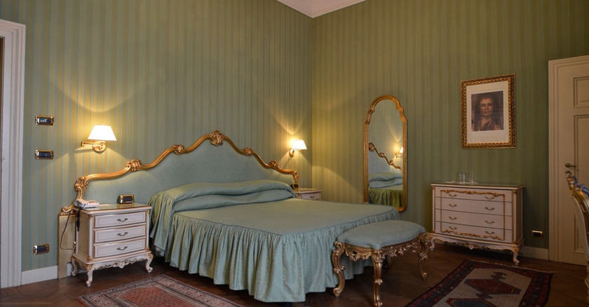 Imagen de la habitación del Hotel Grand and La Pace. Foto 7