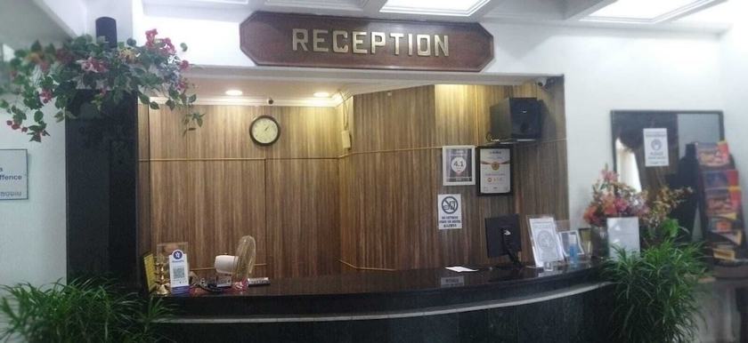Imagen de los interiores del Hotel Grand central, Bhubaneswar. Foto 17