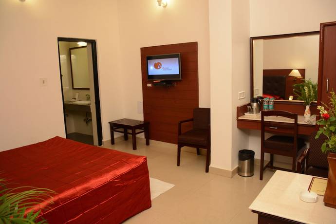 Imagen de la habitación del Hotel Grand central, Bhubaneswar. Foto 9