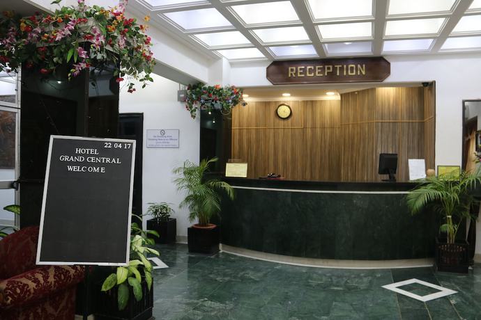 Imagen de los interiores del Hotel Grand central, Bhubaneswar. Foto 19