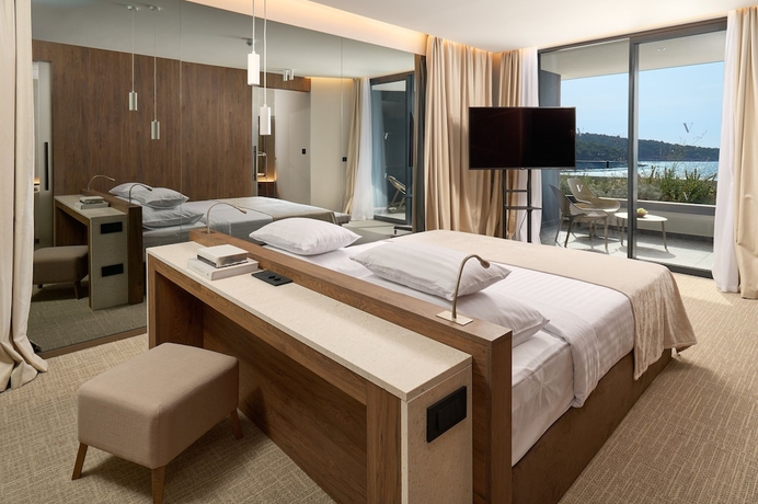 Imagen de la habitación del Hotel Grand hotel View. Foto 13