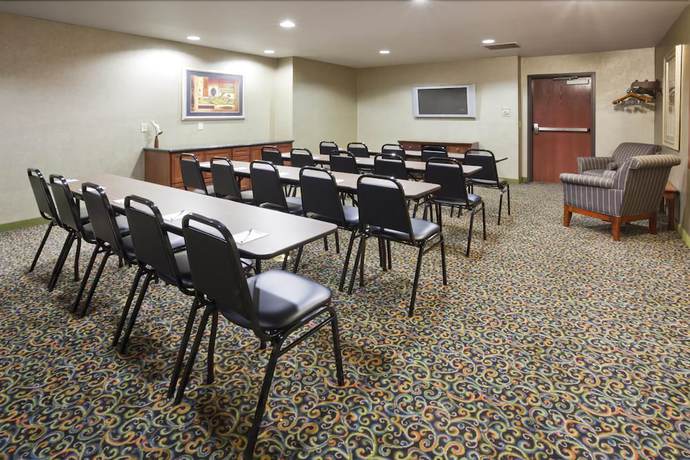 Imagen de los interiores del Hotel GrandStay and Suites Becker Big Lake. Foto 10