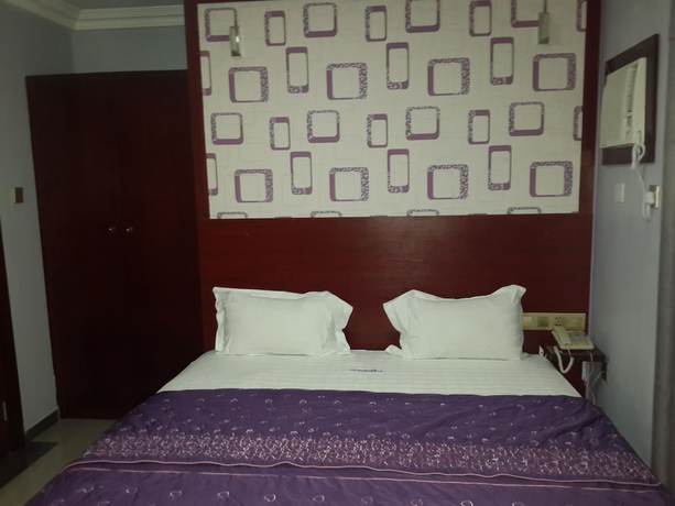 Imagen de la habitación del Hotel GrandVenice and Suites. Foto 7