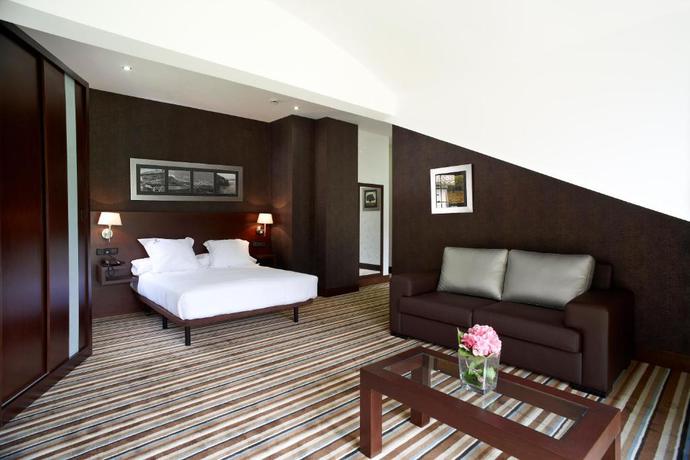 Imagen general del Hotel Granda, Cangas de On&iacute;s. Foto 16