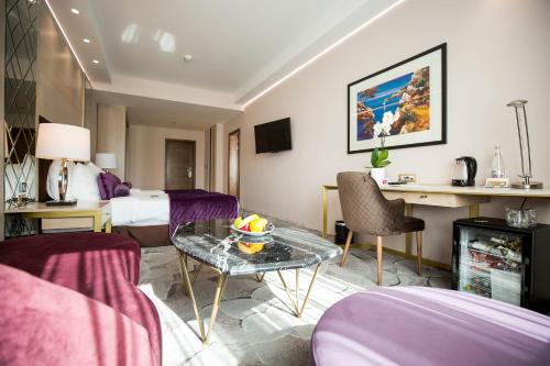 Imagen de la habitación del Hotel Grand&Sky Tornik. Foto 8
