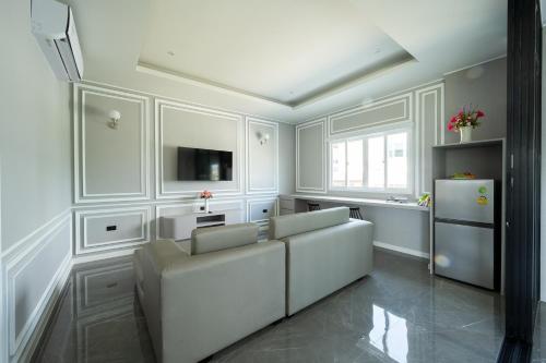 Imagen general del Hotel Grandbangsaray. Foto 15