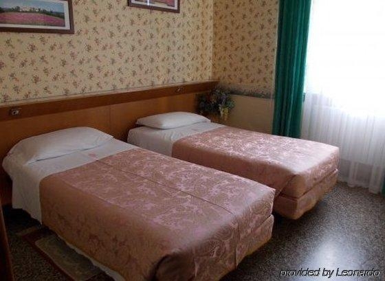 Imagen general del Hotel Grande Albergo Abruzzo. Foto 5