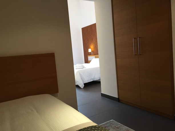 Imagen de la habitación del Hotel Grande Albergo Alfeo. Foto 4