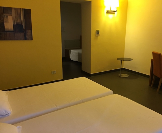 Imagen de la habitación del Hotel Grande Albergo Alfeo. Foto 5