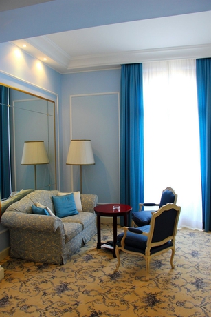 Imagen de los interiores del Hotel Grande Albergo Delle Rose. Foto 7