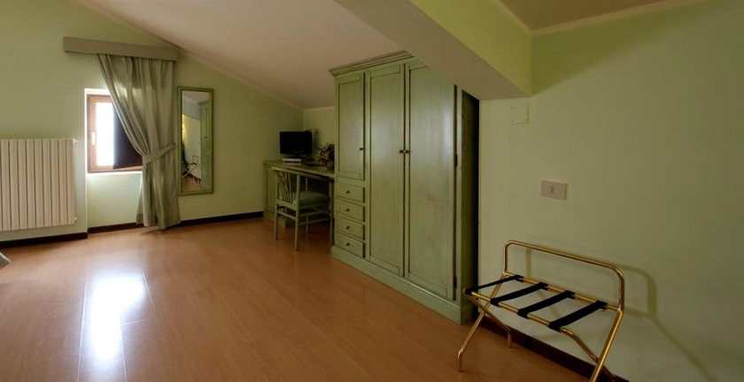 Imagen de la habitación del Hotel Grande Albergo. Foto 5