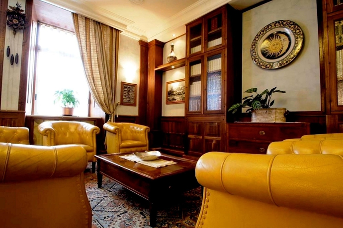 Imagen de los interiores del Hotel Grande Albergo. Foto 13