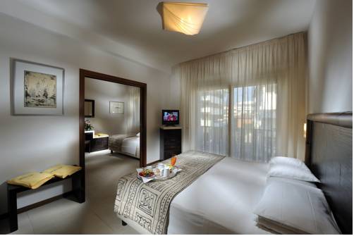 Imagen de la habitación del Hotel Grande Albergo Marin. Foto 2