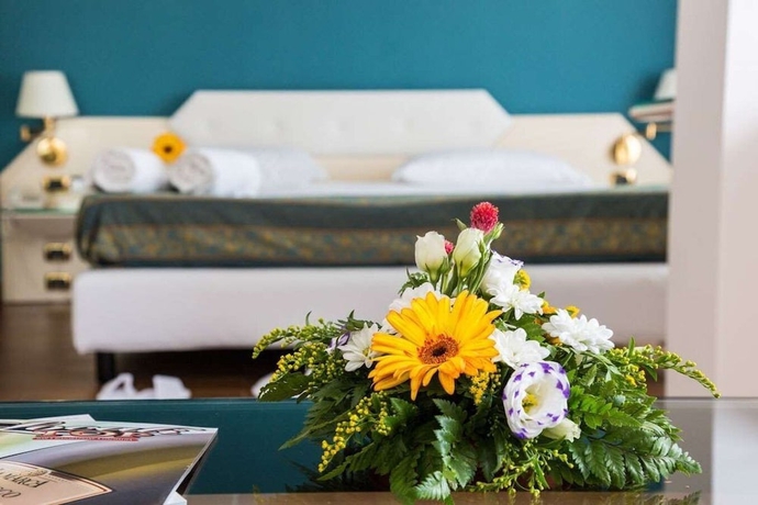 Imagen de la habitación del Hotel Grande Albergo Potenza. Foto 9