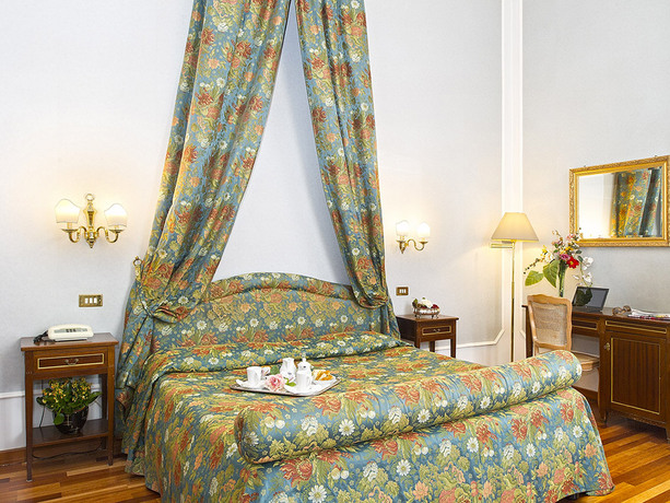 Imagen general del Hotel Grande Albergo Quattro Stagioni. Foto 3
