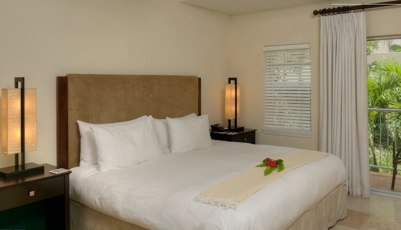 Imagen de la habitación del Hotel Grande Bay Resort. Foto 13