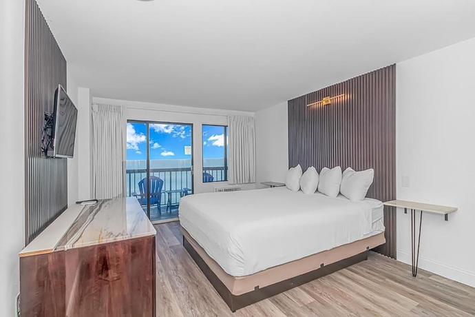 Imagen de la habitación del Hotel Grande Beach Resort. Foto 2