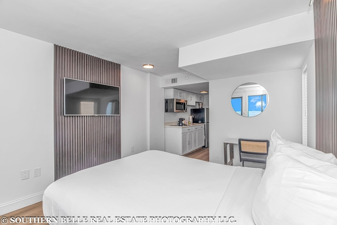 Imagen de la habitación del Hotel Grande Beach Resort. Foto 4