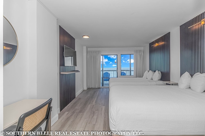 Imagen de la habitación del Hotel Grande Beach Resort. Foto 8
