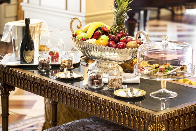 Imagen del bar/restaurante del Hotel Grande Bretagne, A Luxury Collection , Athens. Foto 4