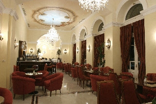 Imagen general del Hotel Grande Bretagne. Foto 2