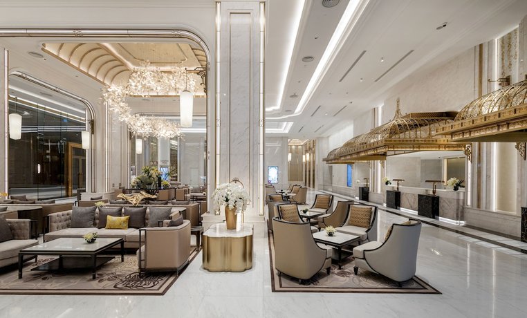 Imagen de los interiores del Hotel Grande Centre Point Lumphini Bangkok. Foto 16