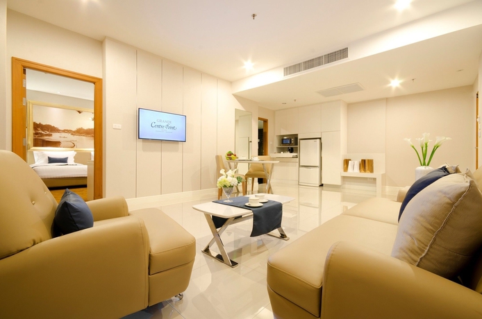 Imagen de los interiores del Hotel Grande Centre Point Ploenchit. Foto 13