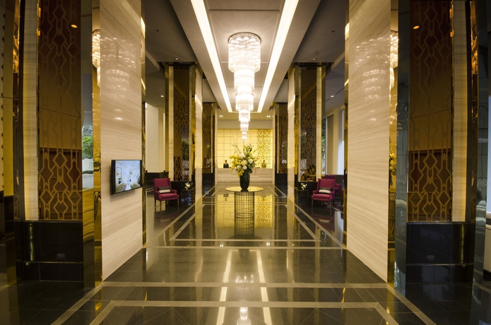 Imagen de los interiores del Hotel Grande Centre Point Ploenchit. Foto 16