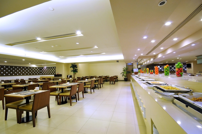 Imagen del bar/restaurante del Hotel Grande Centre Point Ratchadamri - Sha Plus. Foto 3