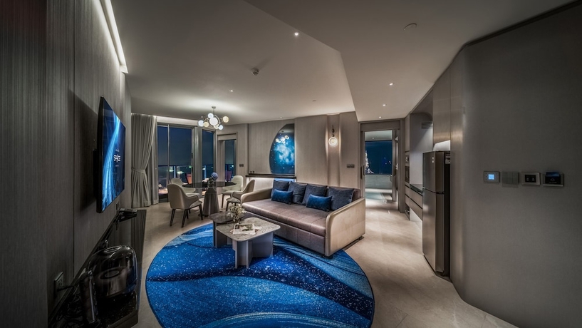 Imagen de la habitación del Hotel Grande Centre Point Space Pattaya. Foto 5