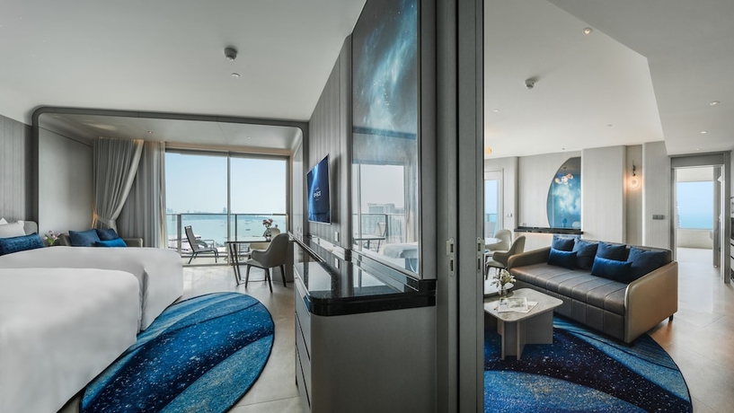 Imagen de la habitación del Hotel Grande Centre Point Space Pattaya. Foto 10