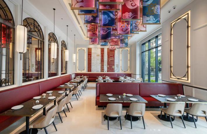 Imagen del bar/restaurante del Hotel Grande Centre Point Surawong Bangkok. Foto 2