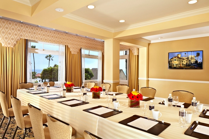 Imagen de los interiores del Hotel Grande Colonial. Foto 9