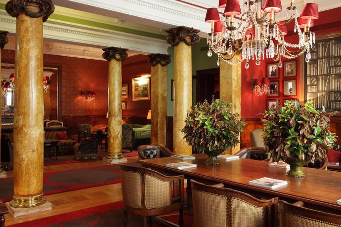 Imagen de los interiores del Hotel Grande Do Porto. Foto 17