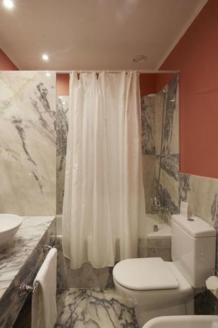 Imagen de la habitación del Hotel Grande Do Porto. Foto 13