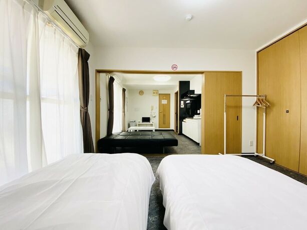 Imagen general del Hotel Grande Famille Shimanouchi Dotonbori Condo. Foto 2