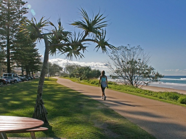 Imagen de los exteriores del Hotel Grande Florida Beachside Resort. Foto 6