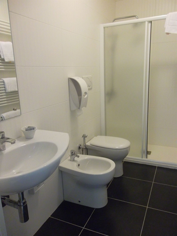 Imagen de la habitación del Hotel Grande Italia, Gallarate. Foto 6