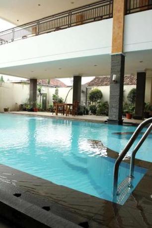 Imagen general del Hotel Grande Lampung. Foto 2
