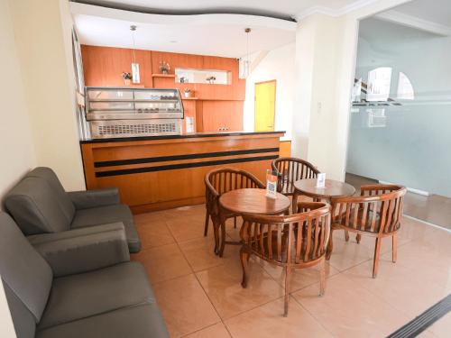 Imagen general del Hotel Grande Lampung Powered by Archipelago. Foto 2