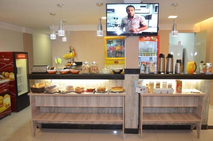 Imagen del bar/restaurante del Hotel Grande Minas. Foto 4