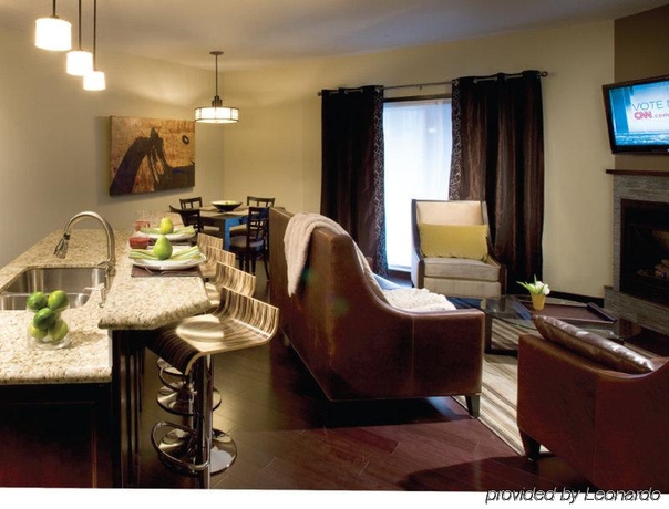 Imagen de la habitación del Hotel Grande Rockies Resort. Foto 8