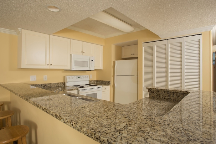 Imagen de la habitación del Hotel Grande Shores Ocean Resorts Condominiums. Foto 4