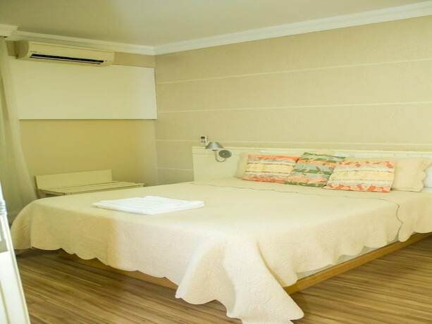 Imagen de la habitación del Hotel Grande Universo Palace. Foto 6